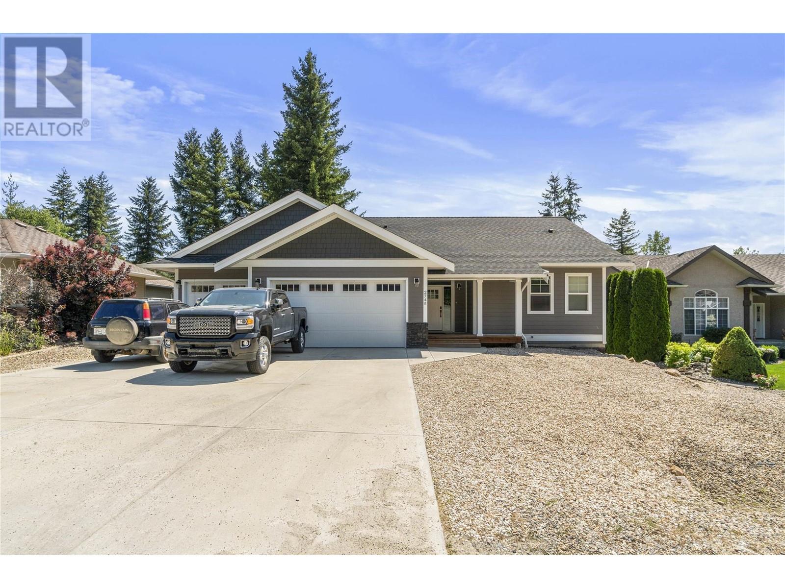 2745 Golf Course Drive, blind bay, British Columbia